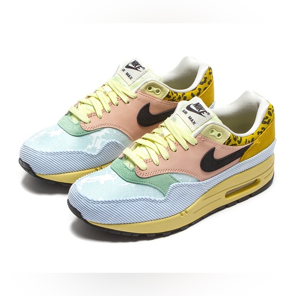 Nike Shoes - Nike Air Max 1 "Great Indoors Corduroy" Sneakers women’s sz: 9